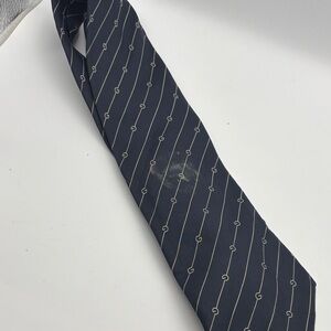 Vintage Gucci Men's Navy Diagonal Pattern Tie - Navy
